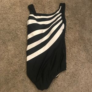 Delta Burke Women’s One Piece Swimsuit